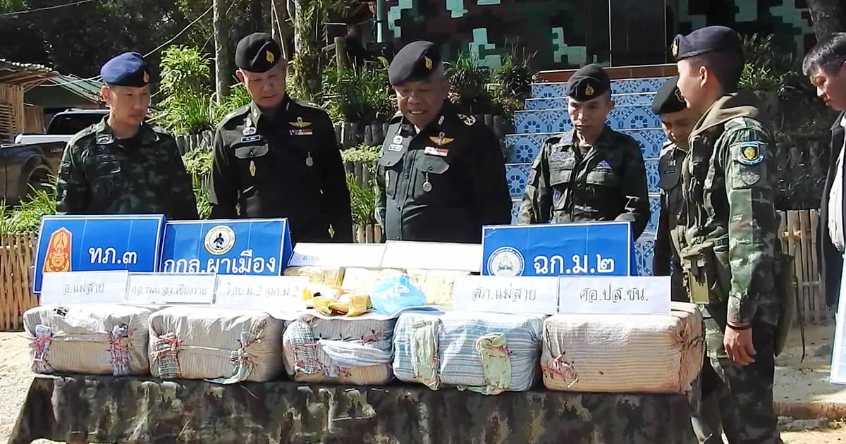 ยิงสนั่นดอยนางนอน! ทหารปะทะแก๊งค้ายา วิสามัญ 5 ศพ ยึดยาบ้า 1 ล้านเม็ด