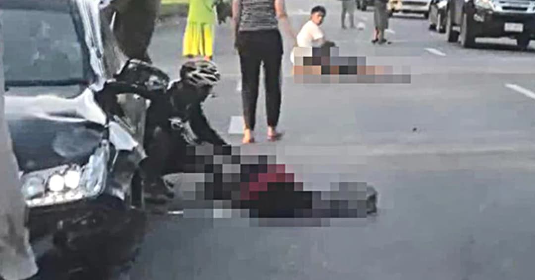 จยย. 2 พ่อลูก ถูกเก๋งเสียหลักพุ่งชน ลูกสาวดับ พ่อเจ็บสาหัส