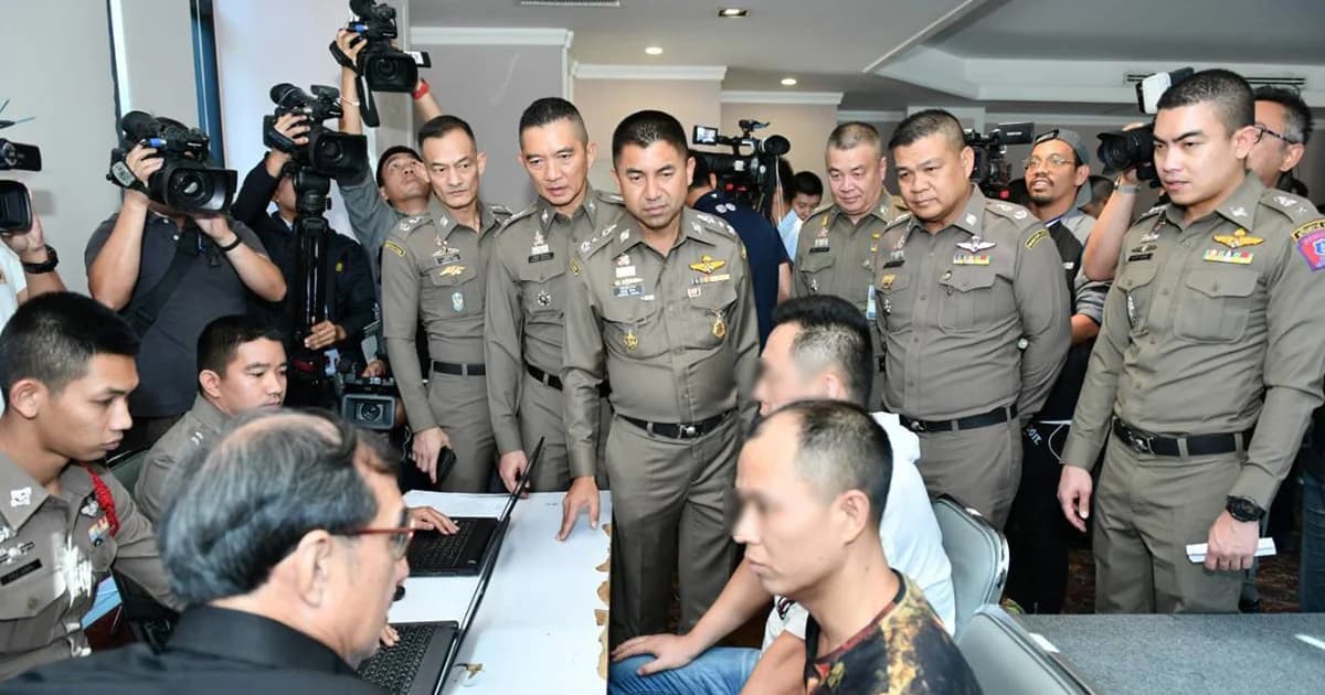 รวบแก๊งสกิมเมอร์ ‘คนไทยร่วมคนจีน’ ปลอมบัตรเอทีเอ็ม สูญกว่า 23 ล้าน