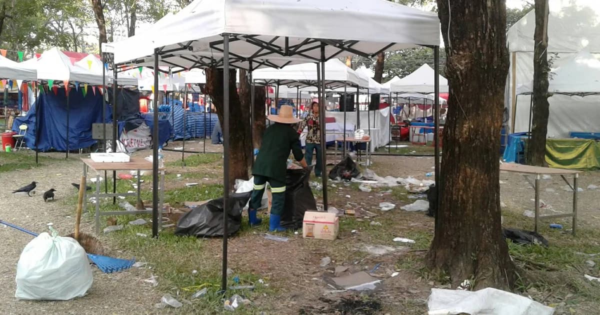 สนง.สวนลุมพินี วอนผู้เข้าร่วมงานกาชาด รักษาความสะอาดหลังพบขยะเกลื่อน