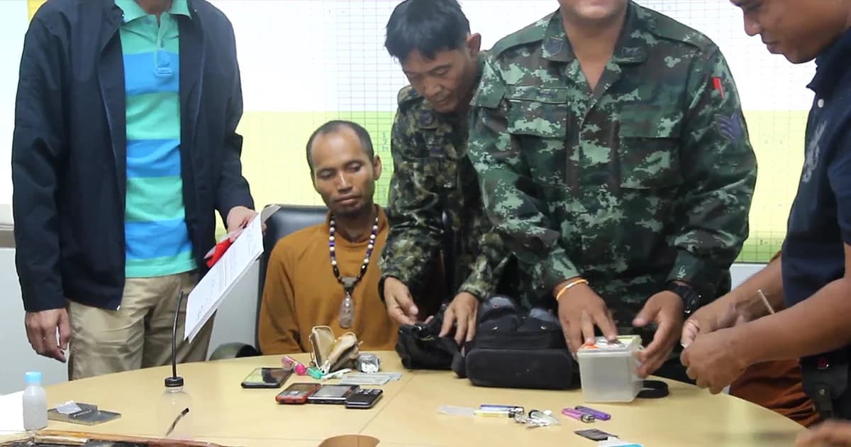 จับเจ้าอาวาสพร้อมพระลูกวัด 8 ราย เปิดกุฏิเสพยาบ้า-ไอซ์