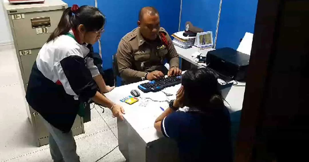 มอบตัวแล้ว แม่ทิ้งลูกแฝดลงถังขยะ อ้างปวดท้องกินยาแก้ปวดรอบเดือน เด็กไหลไม่รู้ตั้งท้อง