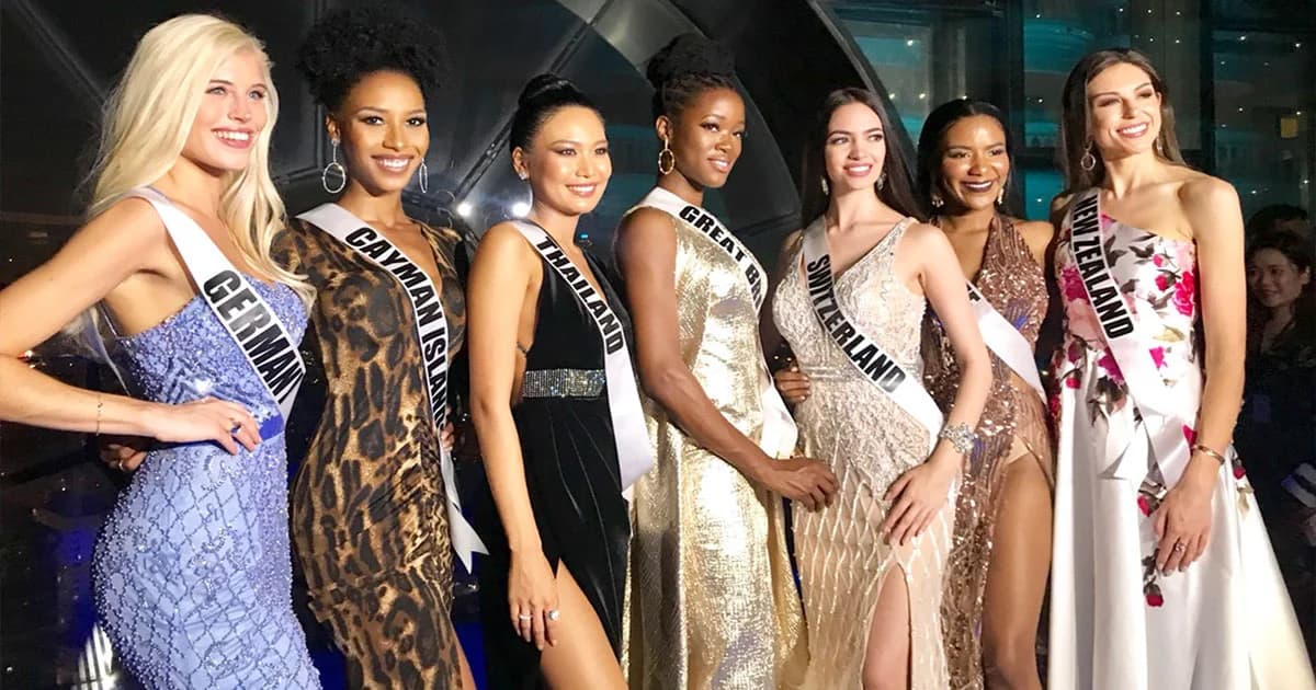 เจิดจรัส ! “นิ้ง” นำทีมสาวงามมิสยูนิเวิร์ส 2018 ชมวิวเจ้าพระยายามราตรี