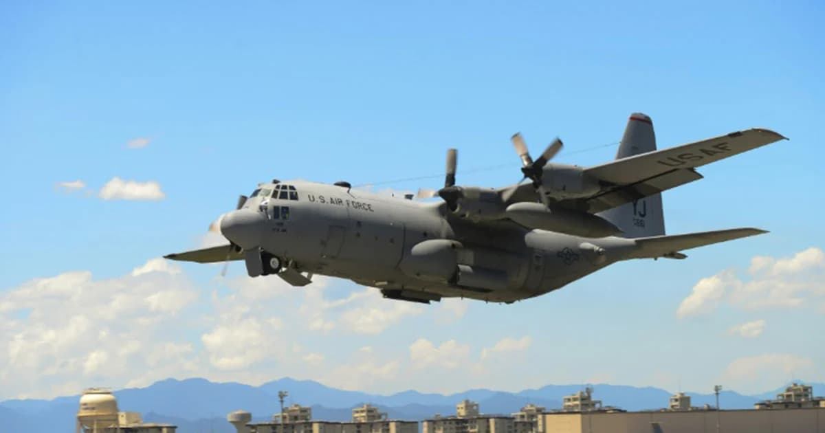 ทีมกู้ภัยเร่งค้นหา 5 นาวิกฯ หลังประสบอุบัติเหตุเครื่องบินชนกันนอกชายฝั่งญี่ปุ่น