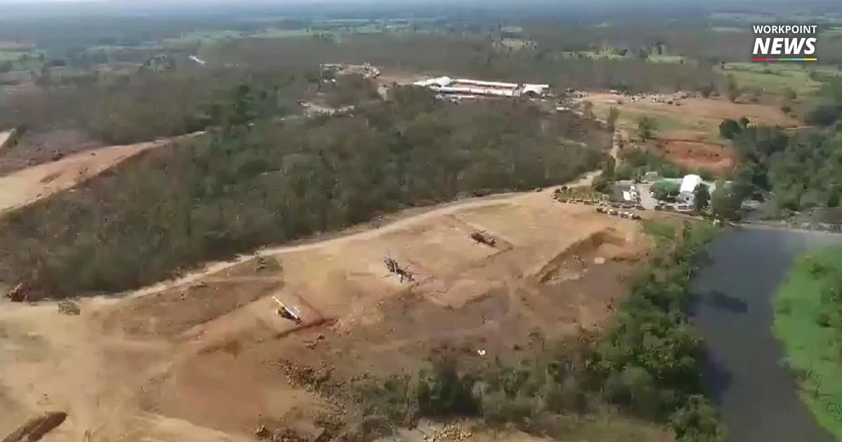 โฆษกรัฐบาล โต้ถูกบิดเบือนข้อมูล ปัดถางป่าชัยภูมิ 10 ไร่ ทำลาน ฮ. รับนายกฯ