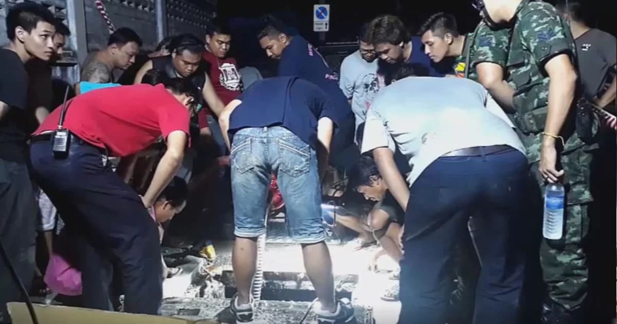 ผู้ต้องหา อาศัยจังหวะตำรวจเผลอ หนีการจับกุมมุดท่อระบายน้ำ