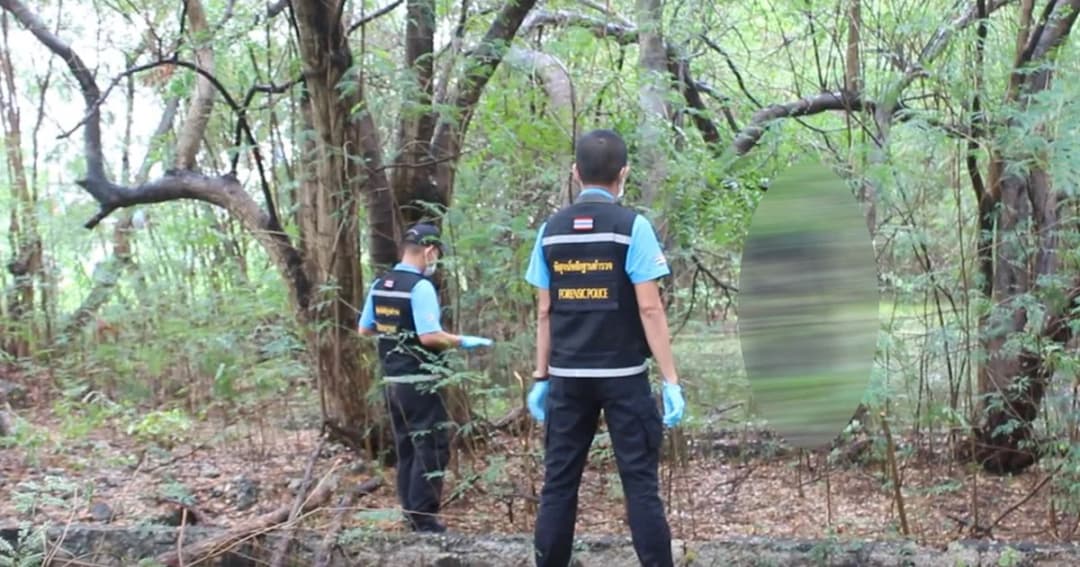 พบศพชายนิรนาม ผูกคอเสียชีวิตกลางป่า ย่านคลองหลวง