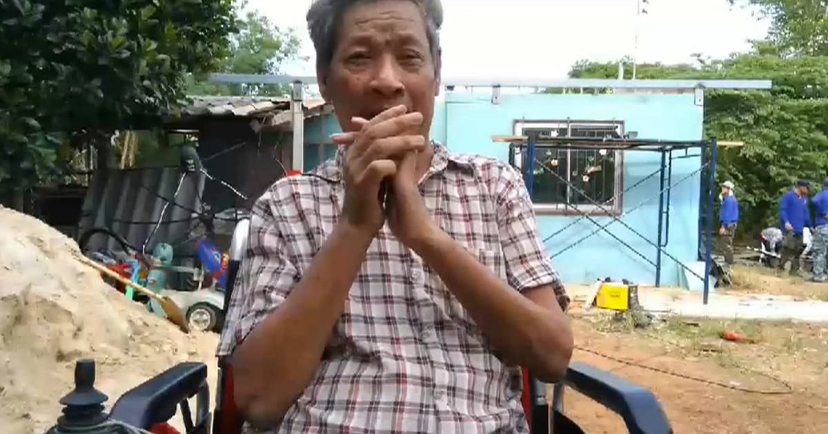 ทหารช่วยซ่อมบ้านลุงพายับ ชายใจบุญบริจาคดวงตา แต่ยังขาดงบอีก 3 หมื่น