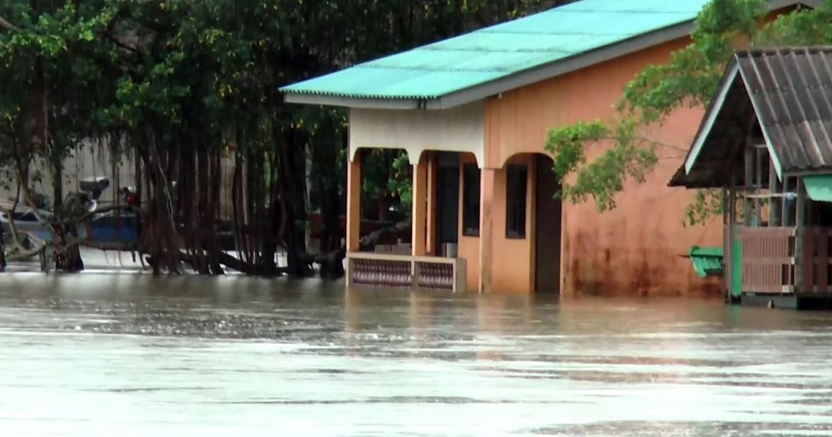 น้ำท่วมใต้ขยายวงกว้าง นครศรีฯ-สุราษฎร์-ตรัง เสียชีวิตแล้ว 4 ราย กระทบ 4.3 แสนคน