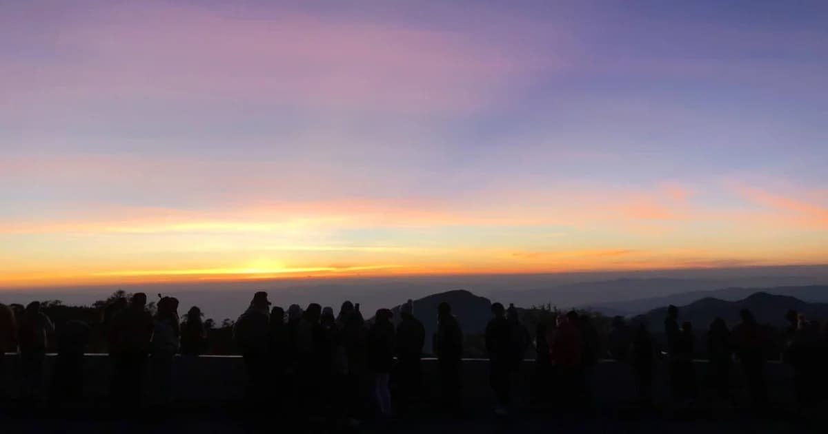 เหมยขาบโผล่รอบ 2 ที่ดอยอินทนนท์ เย็นยะเยือก 6 องศา