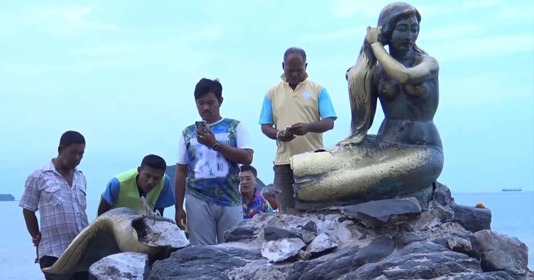 เคลียร์พื้นที่แหลมสมิหลาแล้ว ชาวบ้านเข้าไปดูร่องรอยระเบิด