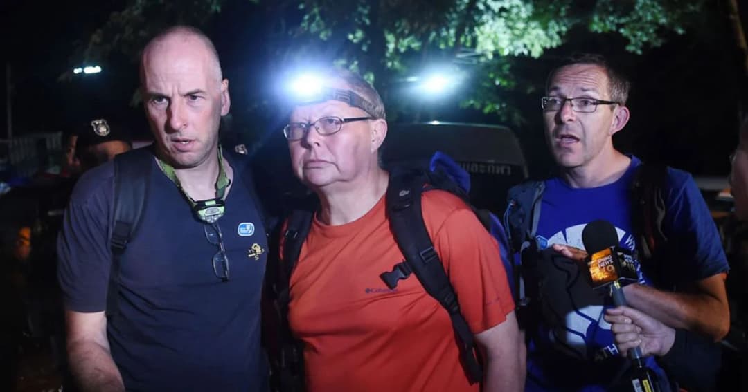 ทีมนักดำน้ำถ้าหลวงชาวอังกฤษ เตรียมเข้ารับเครื่องราชฯ จากควีนเอลิซาเบธ