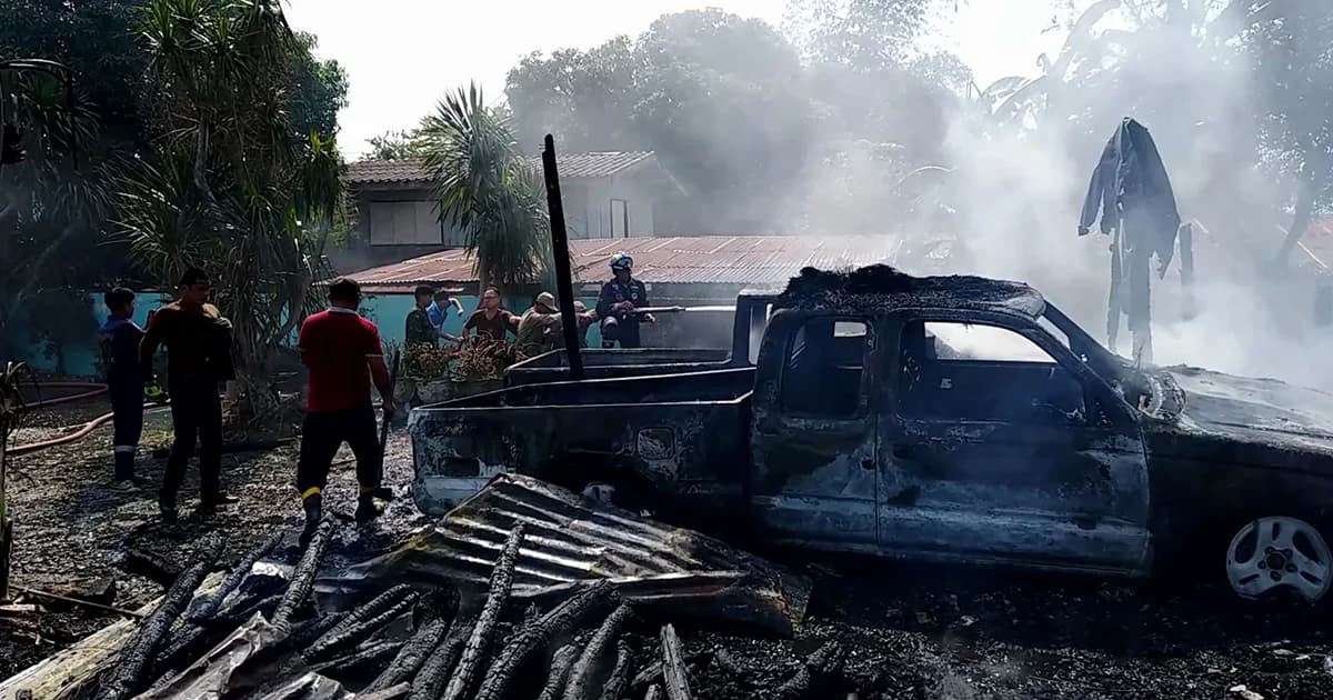 ระทึก! ไฟไหม้โรงงานลูกชิ้น จ.อุทัยธานี วอดทั้งหลัง สูญกว่าล้านบาท