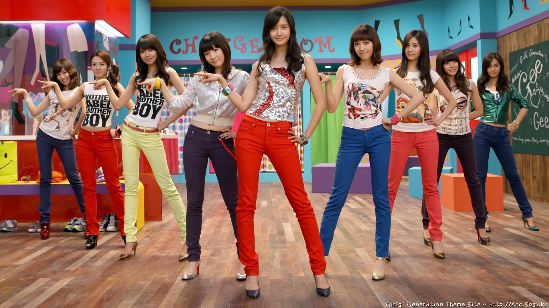 (คลิป) #ADecadeWithGee ครบรอบ 10 ปี “รักครั้งแรก” เพลง “Gee” วง “Girls’ Generation”