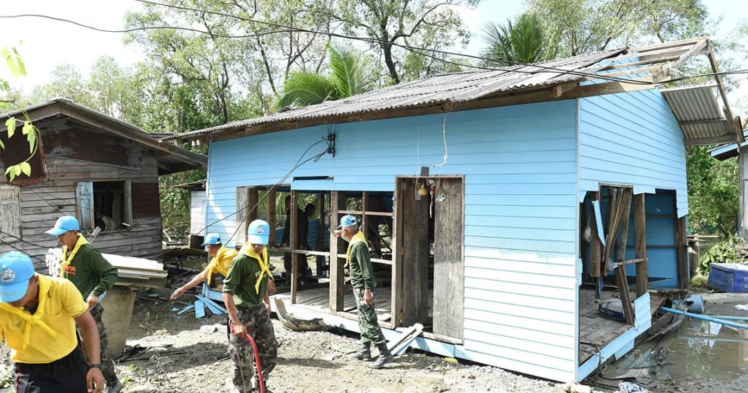 ธอส. จ่ายค่าสินไหมเหยื่อพายุปาบึก 20,000 บาท