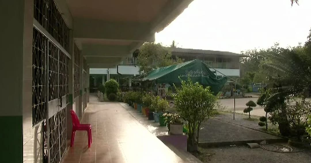 รักษาความปลอดภัยเข้ม! รร. 3 จังหวัดชายแดนใต้ หลังเหตุกราดยิง อส. 4 ศพ