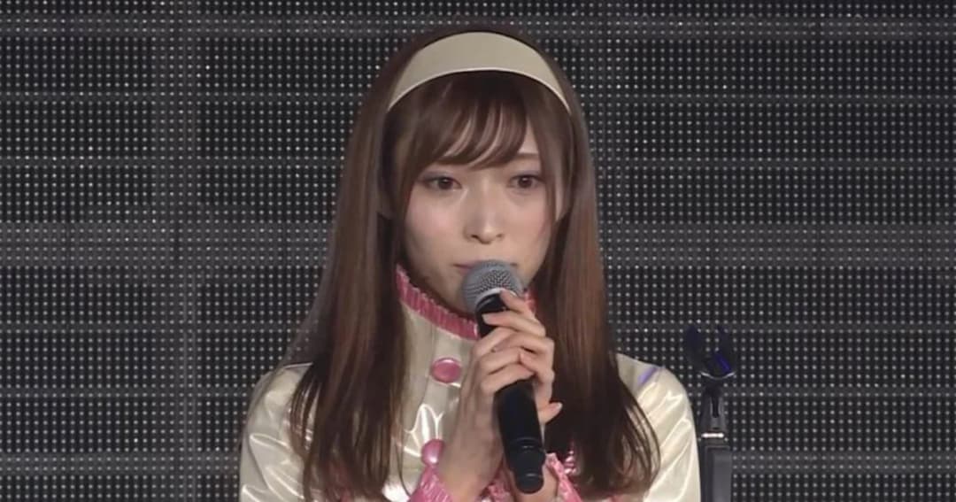 ไม่จบง่ายๆ ทั่วโลกจับตา “สาวไอดอลวงญี่ปุ่น” ถูกทำร้าย แต่ถูกบีบให้ขอโทษ