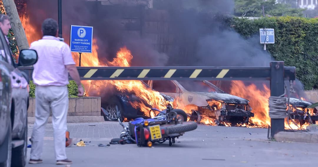 กลุ่มอัล-ชาบับ โจมตีโรงแรมดุสิตประเทศเคนยา ผู้เสียชีวิตอย่างน้อย 5 ราย คนไทยปลอดภัย