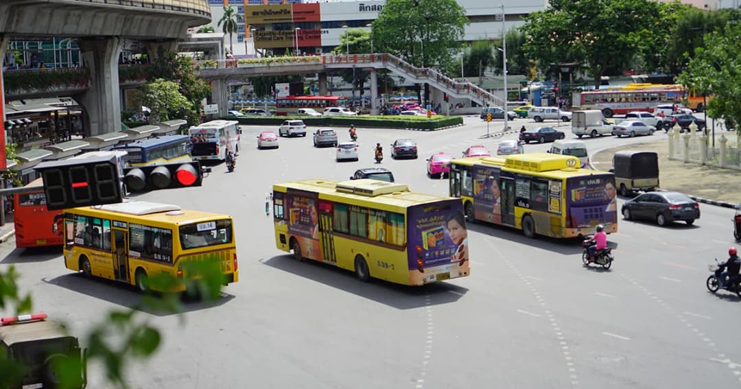 ขสมก.เริ่มเปลี่ยนน้ำมันรถโดยสารกว่า 2,000 คัน ไปใช้ดีเซล B20 เพื่อลดมลพิษร้อยละ15