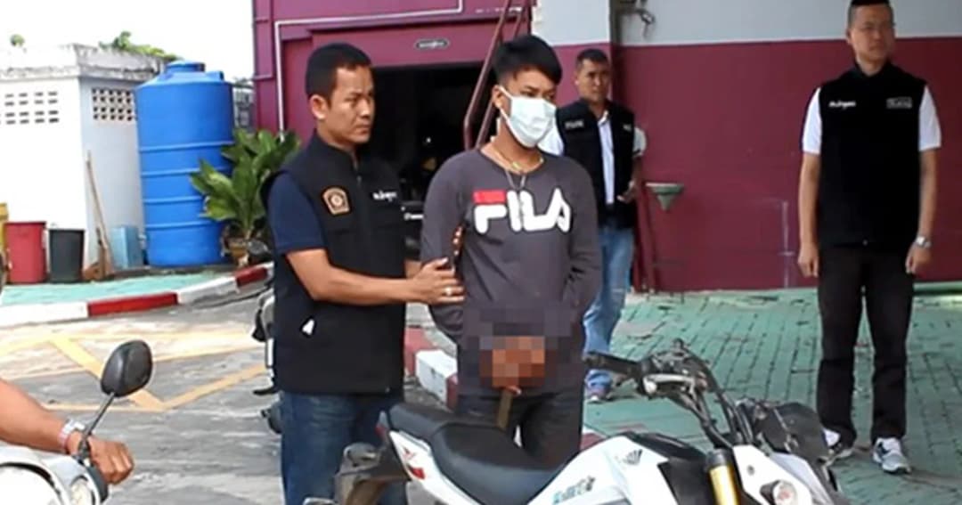 ทำเเผน หนุ่มโหด บุกฆ่าเเม่เลี้ยง-น้องชายต่างเเม่ ดับคาบ้าน