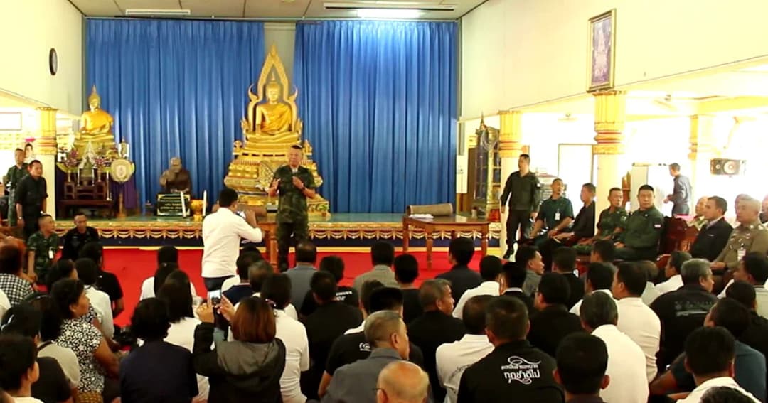 มทภ.4 เยี่ยมพระ 2 รูป ถูกยิงเจ็บอาการปลอดภัยแล้ว พร้อมยืนยันไม่สั่งห้ามพระออกบิณฑบาต