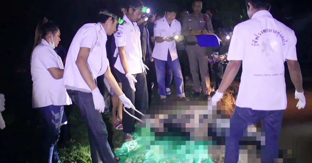 ฆ่าโหด! จ่อยิงขมับหนุ่ม ปวช. ปี 1 ลากศพทิ้งร่องน้ำกลางสวนปาล์ม ตร.ตั้ง 2 ปมสังหาร