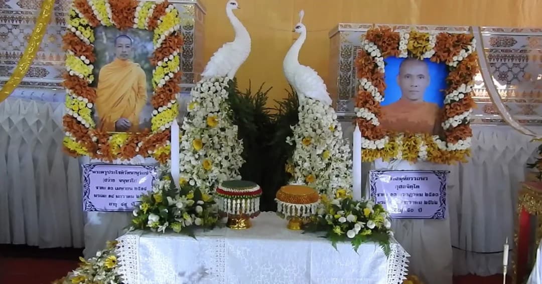 ปชช.นับพันคน ร่วมพิธีบรรจุศพพระสงฆ์ จ.นราธิวาส ถูกยิง 1 ปี ก่อนพระราชทานเพลิงศพ