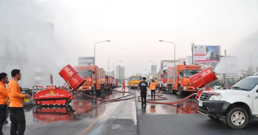 วังทองหลาง-พระราม2-พระประแดง-นครปฐม ฝุ่นจัด ปภ.เร่งพ่นละอองน้ำ