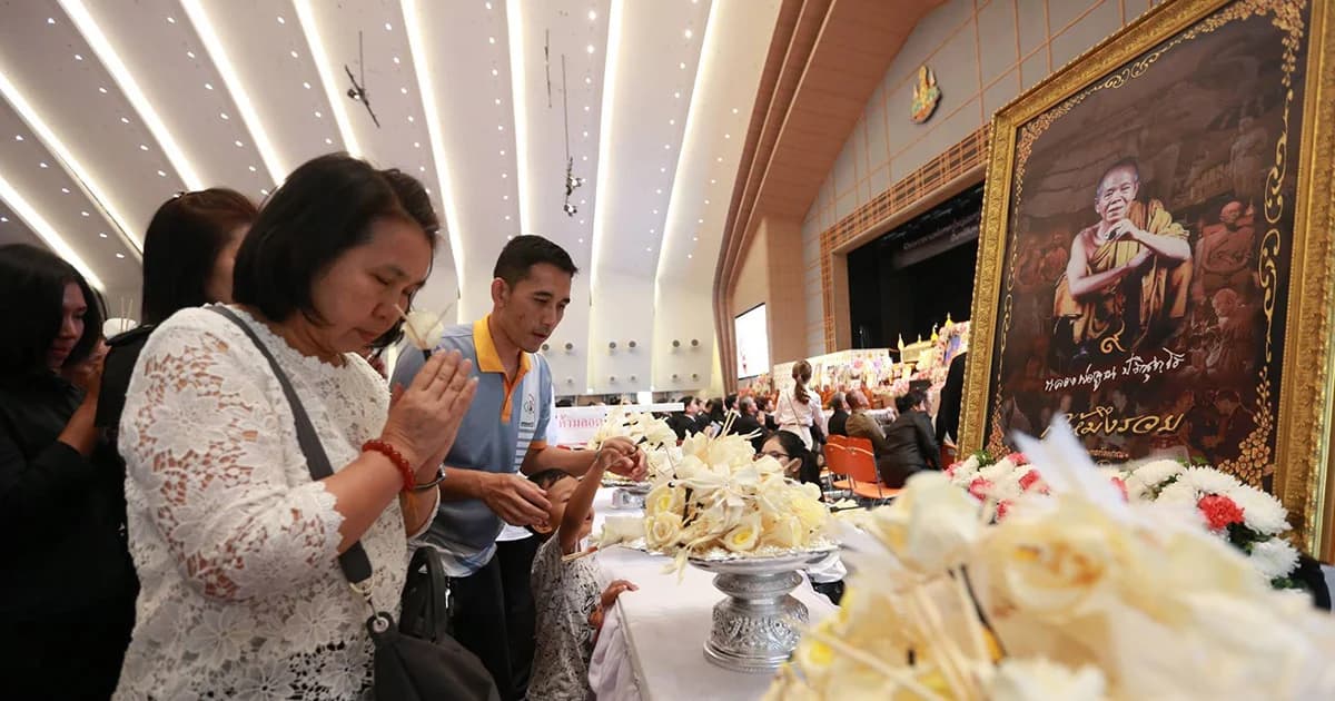 จัดทีมสุขภาพจิตเอ็มแคท ดูแลสภาพจิตใจประชาชนร่วมพิธีศพ “หลวงพ่อคูณ”