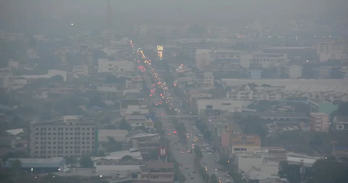 ราชบุรี ฝุ่นพิษยังฟุ้งหนัก! โรงงานโอ่งพร้อมใจหยุดเผา 5 วัน หวังช่วยลดฝุ่น