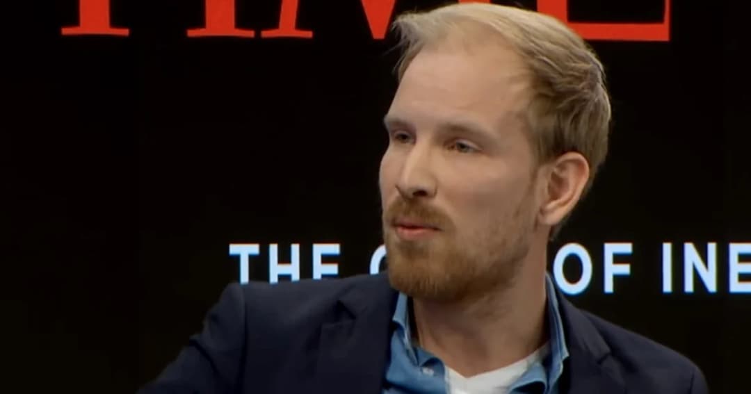 “ปัญหามลพิษ เราต้องคุยเรื่องภาษี โดยเฉพาะภาษีคนรวย” สปีชที่สร้างเสียงฮือฮาที่ดาวอส