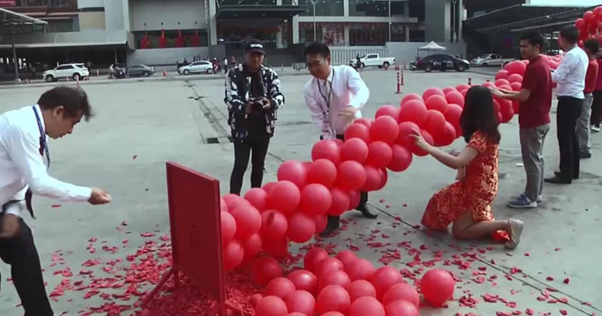 เซียร์รังสิต จัดฉลองเทศกาลตรุษจีน ! ลดฝุ่น ใช้ลูกโป่ง 2.5 พันลูก แทนประทัด