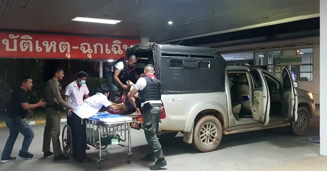 คนร้ายซุ่มยิง นปพ.สุไหงโก-ลก สาหัส 1 นาย ก่อนโปรยตะปูเรือใบสกัด จนท.