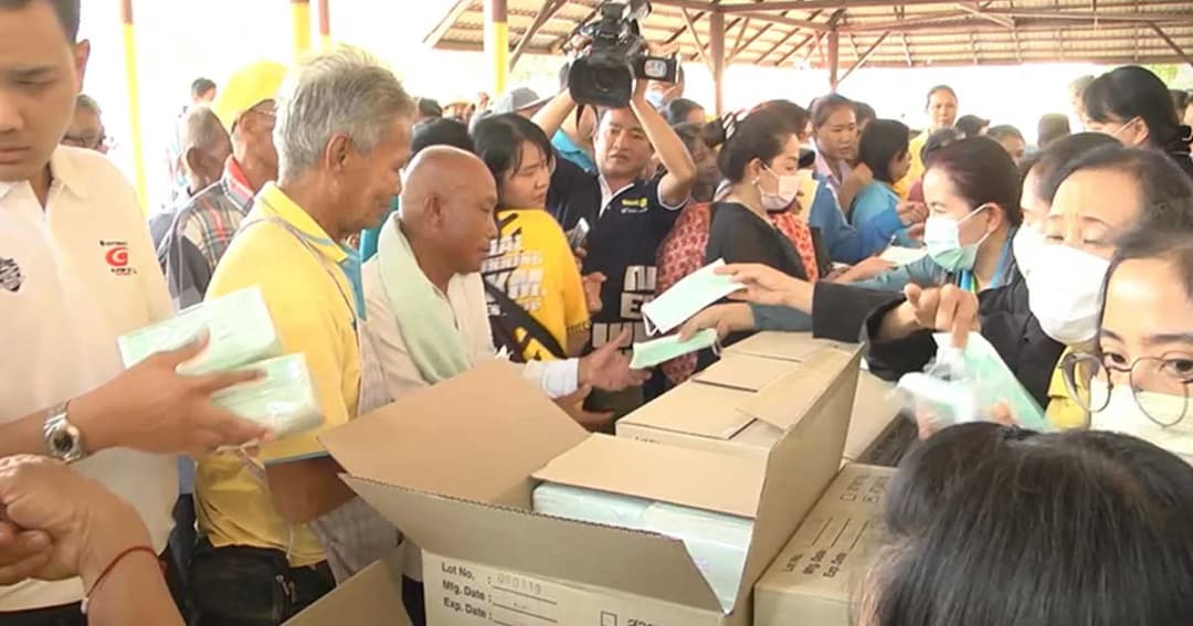 ขอนแก่น แจกหน้ากากอนามัย 20,000 ชิ้น หลัง PM 2.5 เกินค่ามาตรฐาน