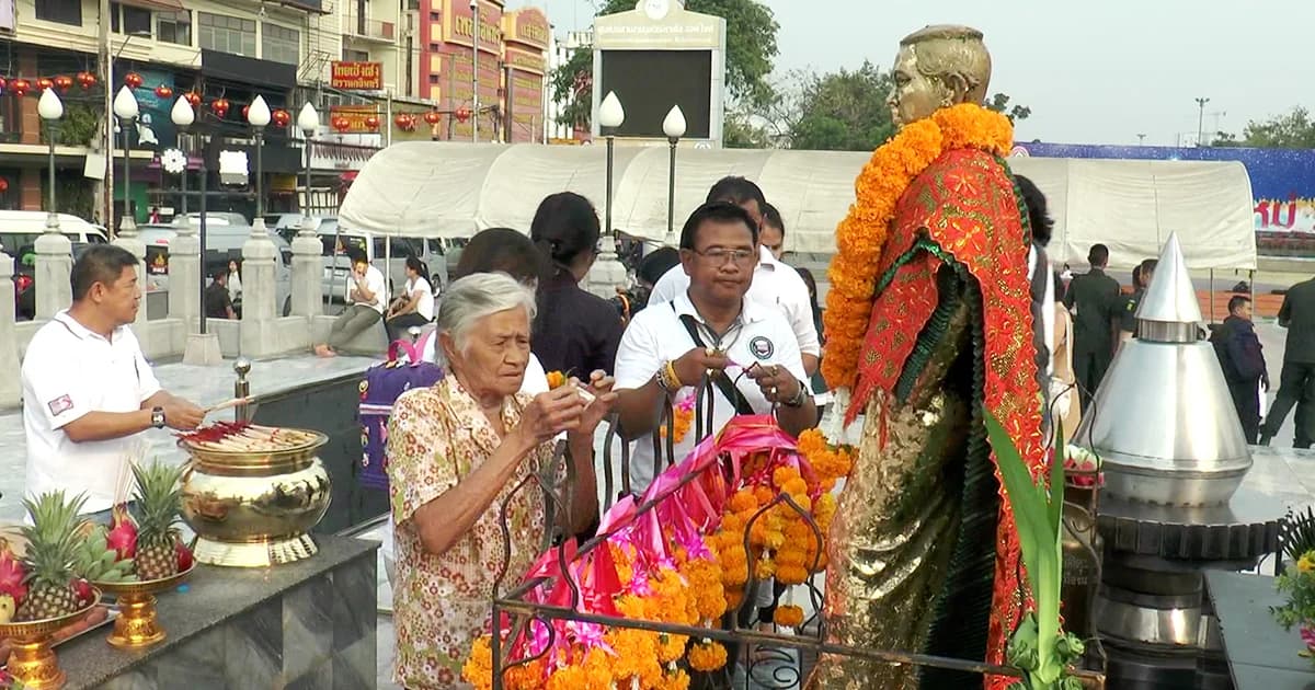 ‘โคราช’ ยันไร้ปัญหาฝุ่นพิษ สั่งงดจุดธูปเทียนไหว้ย่าโม-ติดสปริงเกอร์ฉีดน้ำ