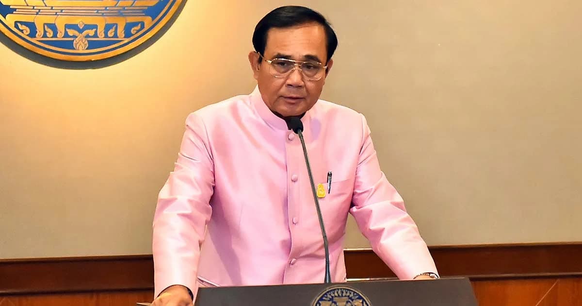 พล.อ.ประยุทธ์ ถามจะให้ไปดีเบตกฎหมายให้ไปหรือไม่ ควรไหม