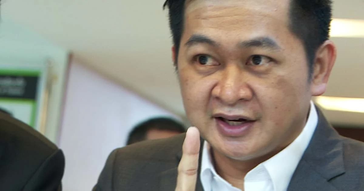 “วิญญัติ” ยื่นกกต. ยุบพรรคพลังประชารัฐ-ค้าน “พล.อ.ประยุทธ์” แคนดิเดตนายกฯ