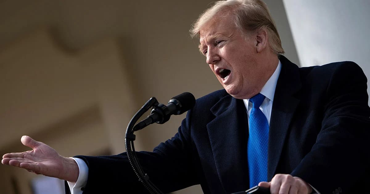 “ทรัมป์” ประกาศภาวะฉุกเฉิน บี้เอางบสร้างกำแพงกั้น สหรัฐฯ-เม็กซิโก