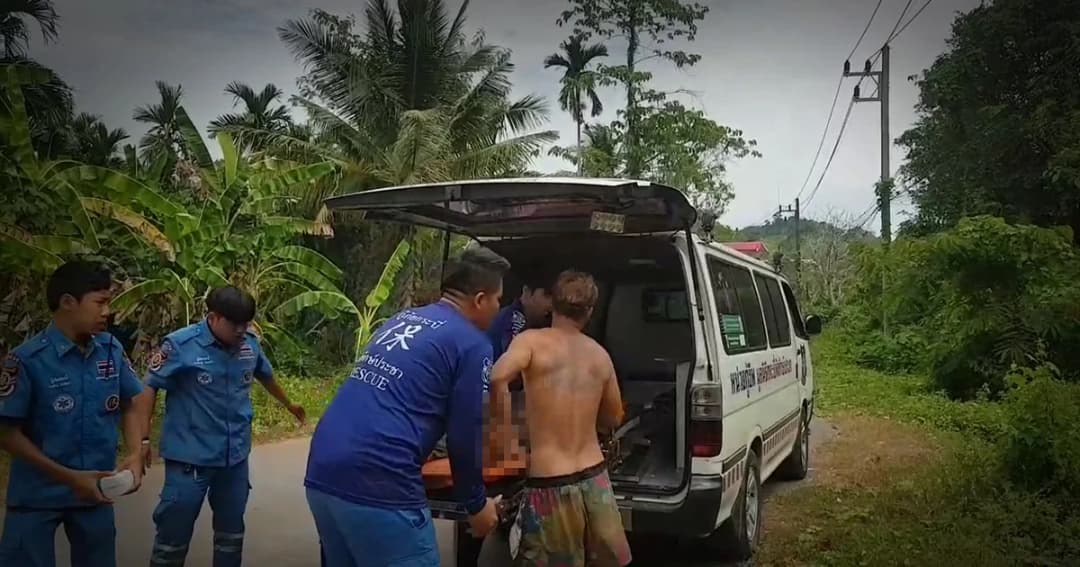 หนุ่มใหญ่คนงานก่อสร้าง ชวนออกจับปลาจมน้ำอาการโคม่า