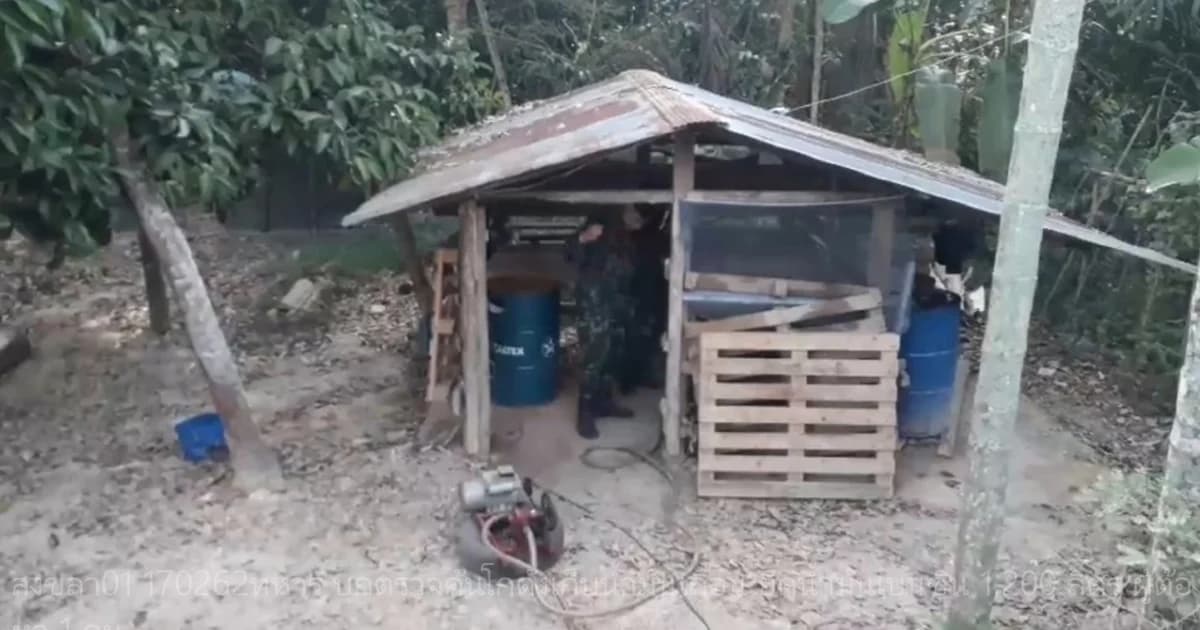 ทหารบุกจับน้ำมันเบนซินเถื่อนสงขลา ลักลอบนำเข้าจากประเทศเพื่อนบ้าน