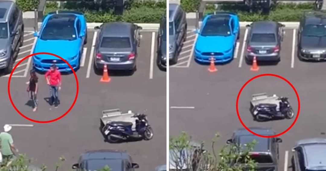 หนุ่มขับมัสแตงสีฟ้า เข็น จยย.พ่วงข้างคนพิการออก ก่อนเข้าจอดแทนหน้าตาเฉย