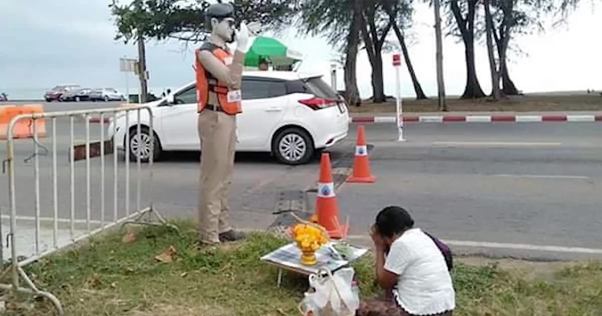 ยายได้ลาภ 3 งวดติด จัดชุดใหญ่! เเก้บน “จ่าเฉย” หาดสมิหลา จ.สงขลา