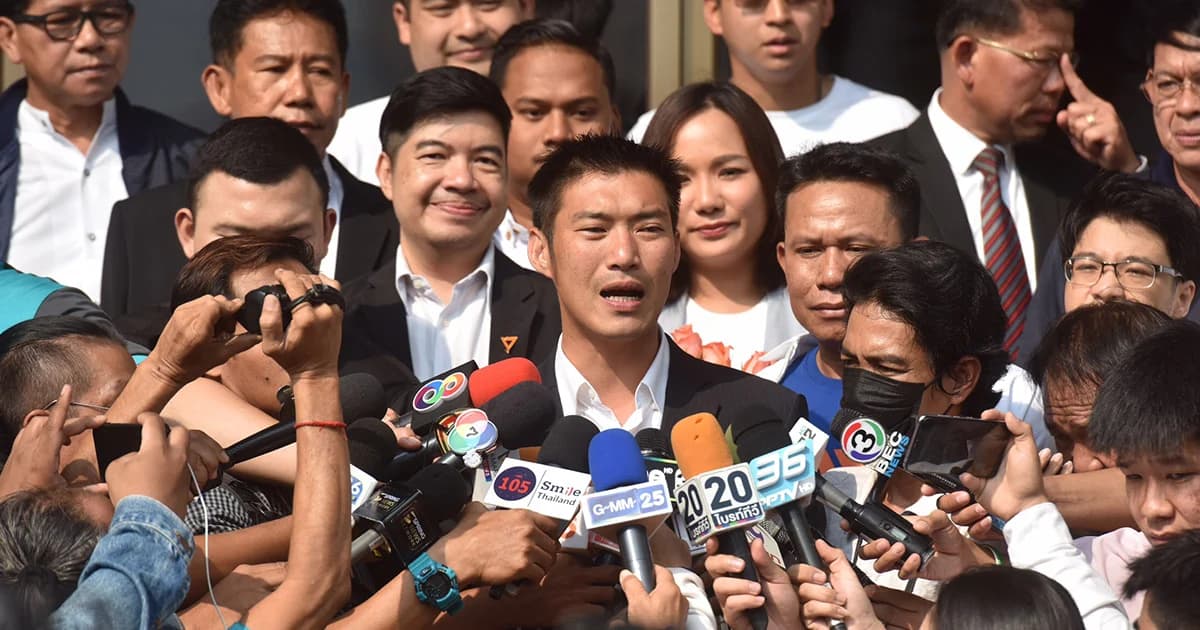 “ธนาธร” มั่นใจ วิพากษ์ คสช.ด้วยความบริสุทธิ์