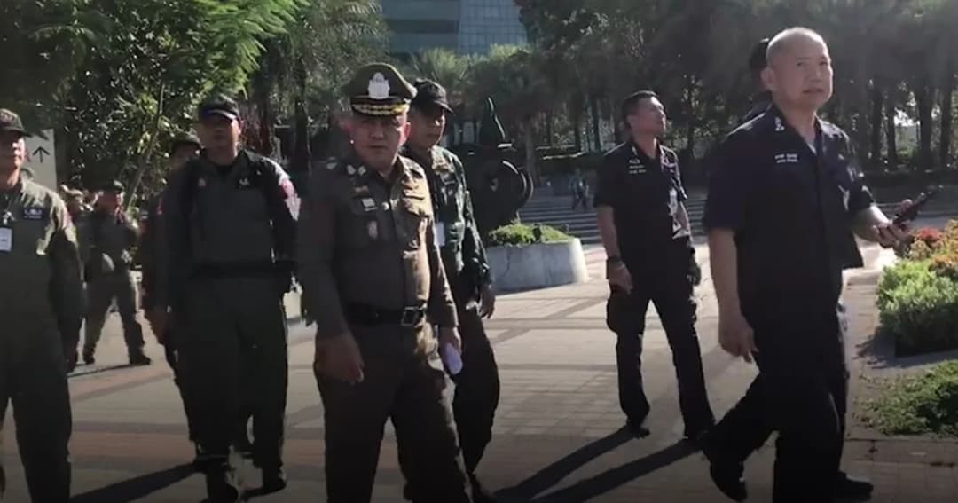 1,500 นาย คุมเข้ม! วันชี้ชะตา “พรรคไทยรักษาชาติ” พล.ต.อ.ศรีวราห์ ตรวจรอบศาล รธน.