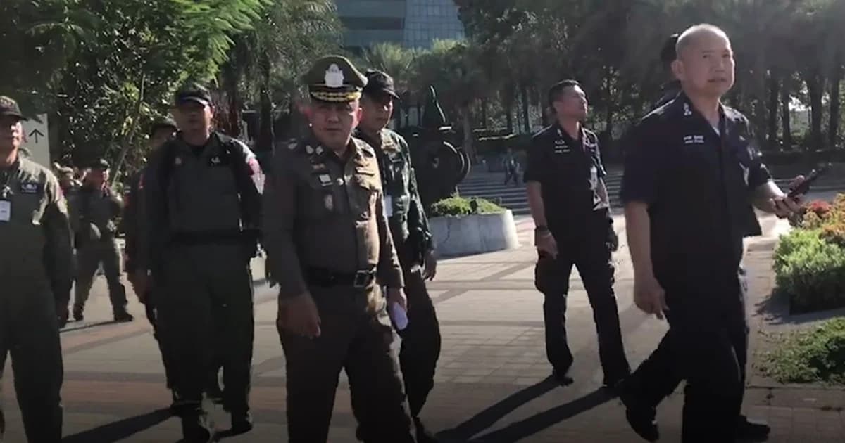 1,500 นาย คุมเข้ม! วันชี้ชะตา “พรรคไทยรักษาชาติ” พล.ต.อ.ศรีวราห์ ตรวจรอบศาล รธน.