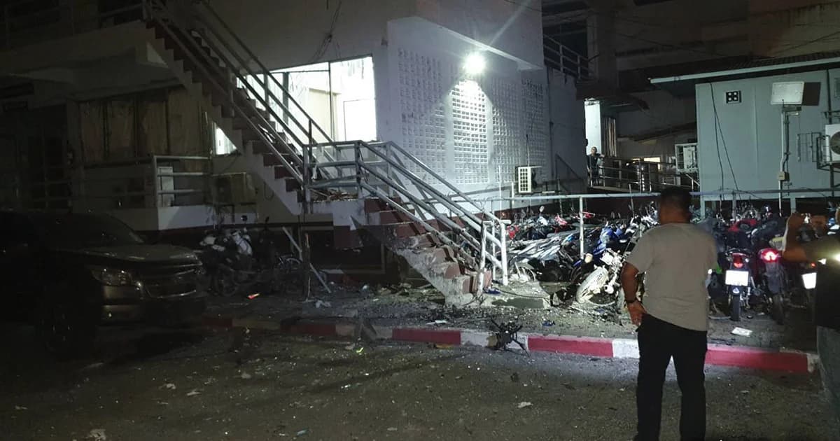 เด้ง 2 ผกก.เซ่นระเบิดสตูล-พัทลุง คาดผู้ก่อเหตุไม่ต่ำกว่า 2-6 คน