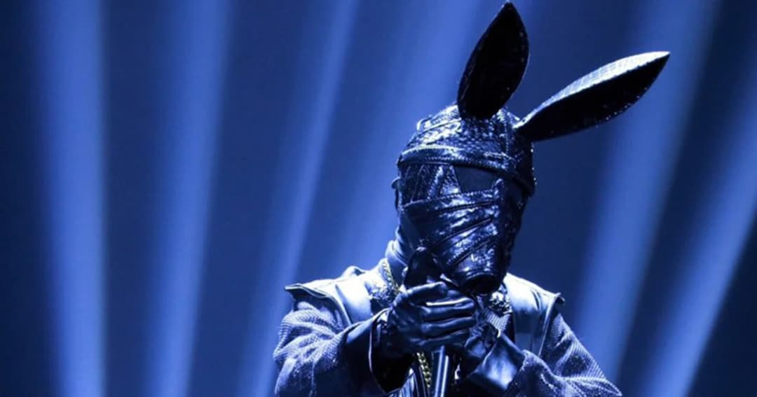 ครบรอบ 2 ปี ถอดหน้ากาก แฟนคลับแห่ #หน้ากากจิงโจ้ ติดเทรนด์ทวิตเตอร์อันดับ 1