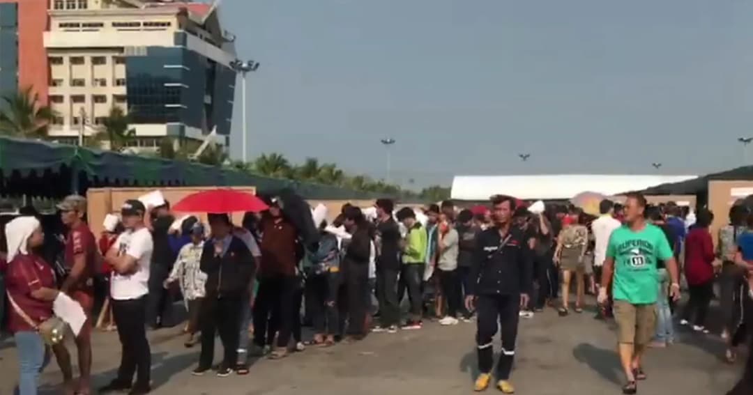 ประชาชนคึกคัก ชลบุรีลงทะเบียนใช้สิทธิ์กว่า 2 แสน อันดับ 2 ของประเทศ