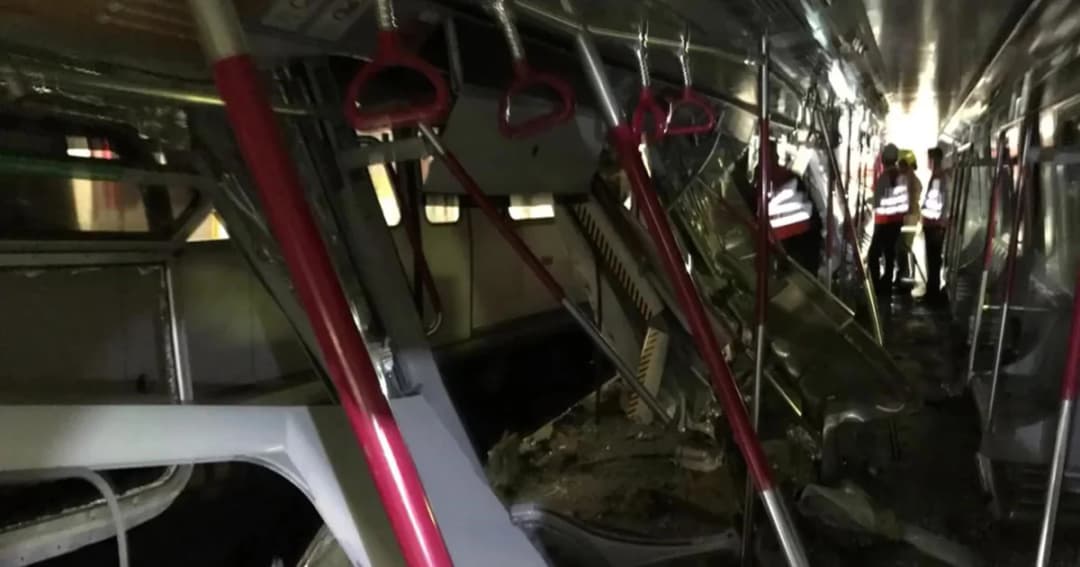 รถไฟใต้ดินฮ่องกงชนกันระหว่างทดสอบระบบ คนขับเจ็บคู่