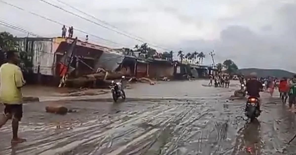 เหตุแผ่นดินไหว-ดินถล่ม-น้ำท่วมฉับพลันอินโดฯ เสียชีวิตพุ่ง 82 สูญหาย 43 เจ็บ 182 ราย